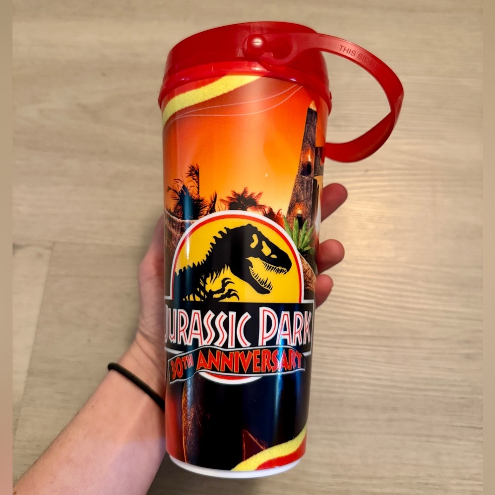 2023 Universal Studios Freestyle Cup With Lid Jurassic Park 30th Anniversary